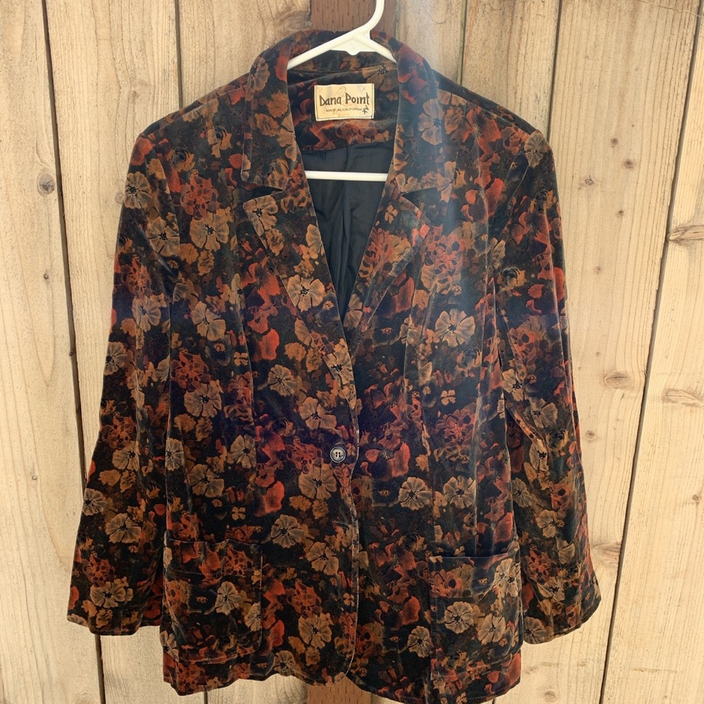 Vintage velvet floral blazer